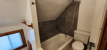 32 11th St NW in Rochester, MN - Building Photo - Building Photo