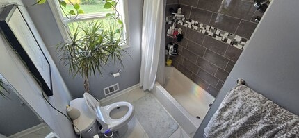 28 Marquis Rd in Ewing Township, NJ - Building Photo - Building Photo