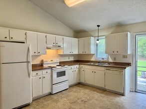 1508 Princeton Ln in New Bern, NC - Building Photo - Building Photo