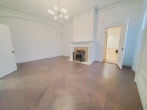 23 Madison Pl, Unit 1 in Stamford, CT - Building Photo - Building Photo