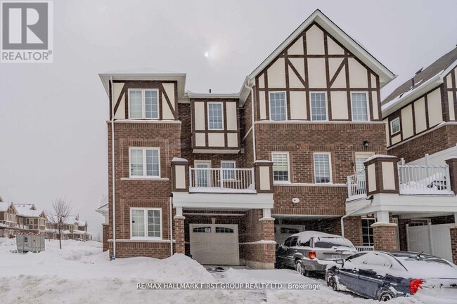 1 Goldeye St