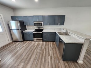 415 E 13th St in Ada, OK - Building Photo - Building Photo