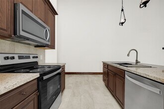 29529 Turnbury Village Dr in Spring, TX - Building Photo - Building Photo