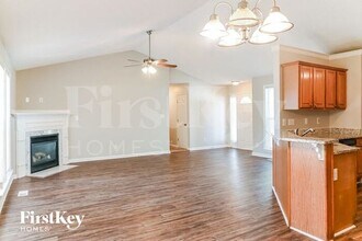 7113 Spanglers Spring Way in Raleigh, NC - Building Photo - Building Photo