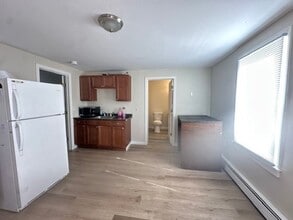 59 Morris St in Southbridge, MA - Building Photo - Building Photo