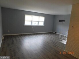 2165 Benson St in Philadelphia, PA - Building Photo