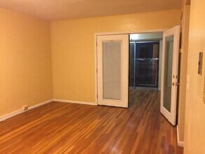 790 Hyde Park, Unit 27 in Boston, MA - Building Photo - Building Photo
