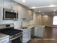 1137 Hollins St photo'