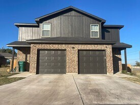 1813 Emma Naylor Ct in Harker Heights, TX - Building Photo