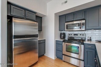 10605 Meeting St in Prospect, KY - Building Photo - Building Photo