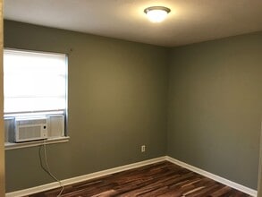 2984 Cherry Rd in Memphis, TN - Building Photo - Building Photo