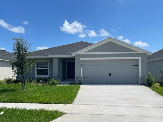 property at 1615 Eucalyptus Wy