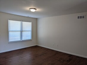 105 Bogart Blvd in St. Clair, MO - Building Photo - Building Photo