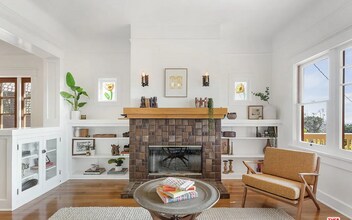 1332 Edgecliffe Dr in Los Angeles, CA - Building Photo - Building Photo