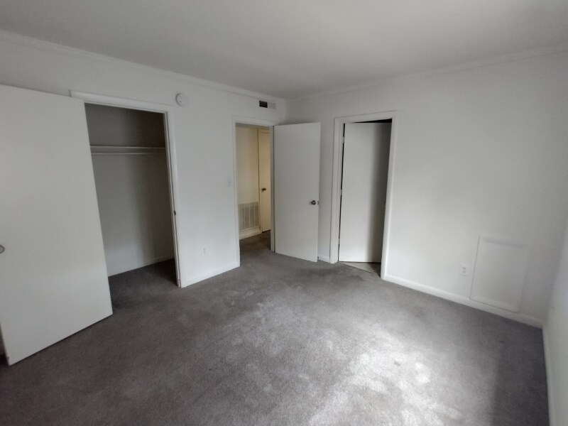 600 Reusens Rd in Lynchburg, VA - Foto de edificio