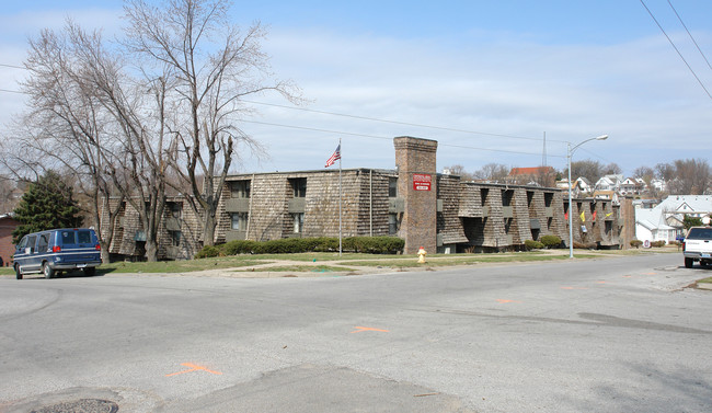 Continental House Apartments