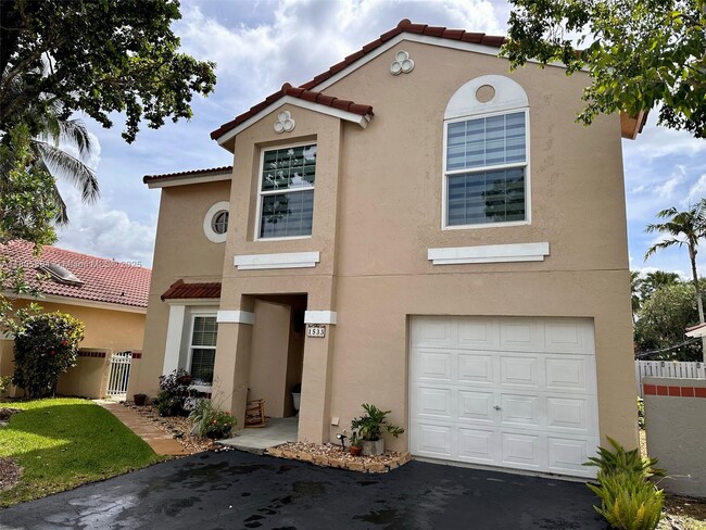 1533 Garden Rd in Weston, FL - Building Photo - Building Photo