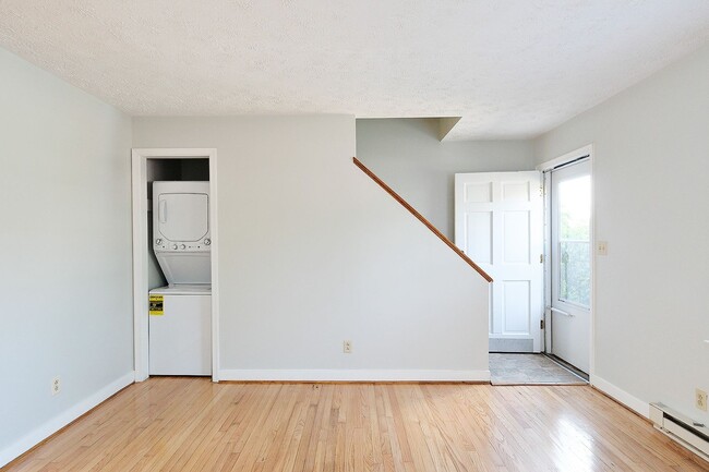 1406 Chesapeake St in Charlottesville, VA - Building Photo - Building Photo