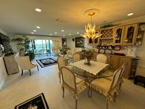200 Intracoastal Pl in Jupiter, FL - Foto de edificio - Building Photo