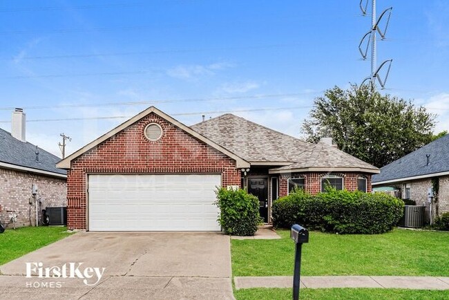 5621 Wellston Dr