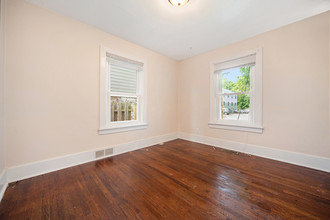 1119 Lafayette Ave in Kalamazoo, MI - Building Photo - Building Photo