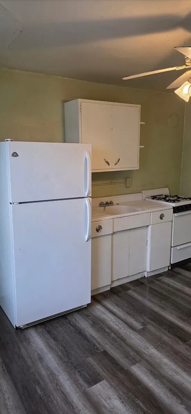 property at 5536 33rd Ave