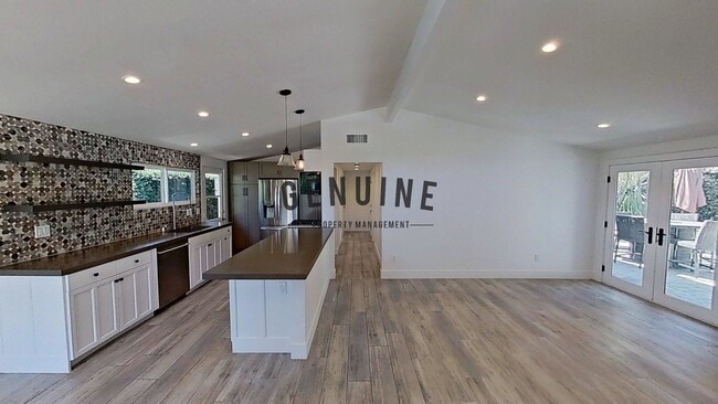 222 S Poinsettia Dr in Orange, CA - Building Photo - Building Photo