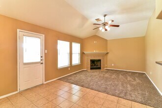 7407 Blossommist Ln in Richmond, TX - Foto de edificio - Building Photo