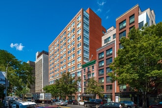 The Smith Condominium in Brooklyn, NY - Foto de edificio - Building Photo