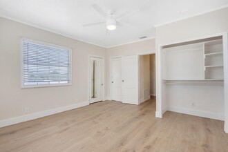 359 Greenbriar Dr in West Palm Beach, FL - Building Photo - Building Photo