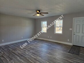 6108 Ramsey Rd in Harrison, TN - Building Photo - Building Photo