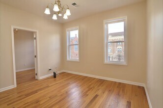 40 E 22nd St in Bayonne, NJ - Building Photo - Building Photo