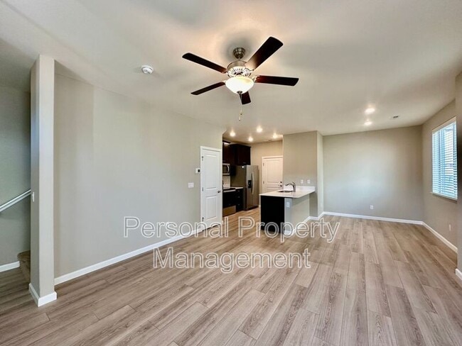 7042 NE 155th Pl in Vancouver, WA - Building Photo - Building Photo