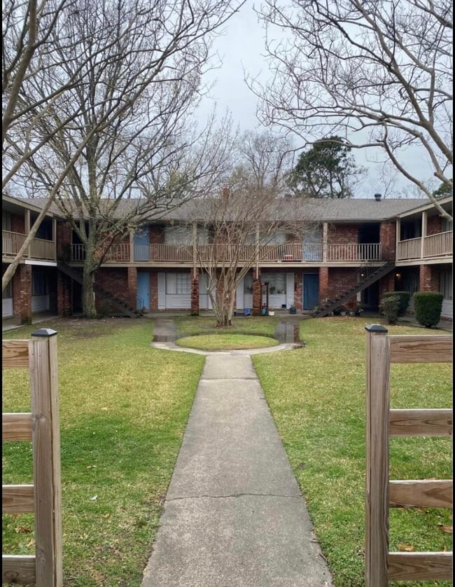 2750 Alaska St Rentals in Baton Rouge, LA