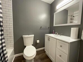 908 S Josephine Boyd St in Greensboro, NC - Building Photo - Building Photo