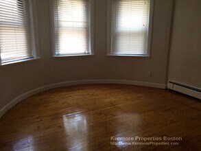 1728 Beacon St in Brookline, MA - Building Photo - Building Photo