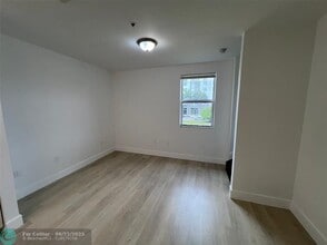 720 NW 61st St in Miami, FL - Building Photo - Building Photo