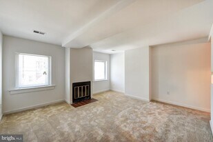 2441 18th St NW in Washington, DC - Building Photo