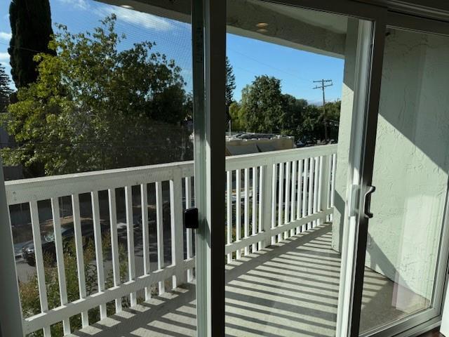 467 Clinton St in Redwood City, CA - Building Photo - Building Photo