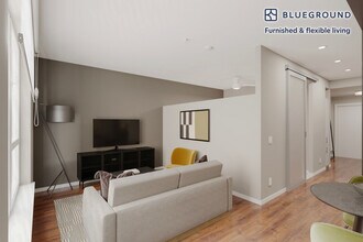 2690 152nd Ave NE in Redmond, WA - Building Photo - Building Photo