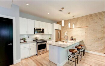 307 Taylor St NW, Unit 2 in Washington, DC - Building Photo - Building Photo