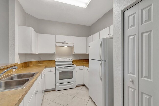 property at 3070 Grandiflora Dr