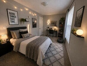 77 Hollywood Dr in Madison, WI - Building Photo - Building Photo