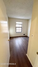 1509 Dahlia Ct in Jackson Township, NJ - Building Photo - Building Photo