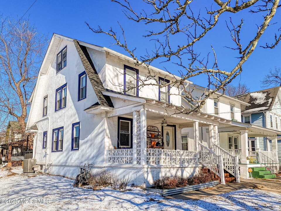 809 Sixth Ave in Asbury Park, NJ - Building Photo