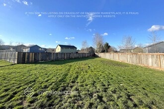 107 Williams Blvd NE in Orting, WA - Building Photo - Building Photo