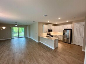 1051 Enbrook Lp in Naples, FL - Building Photo - Building Photo