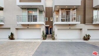 1400 N Fuller Ave in Los Angeles, CA - Building Photo