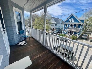 101 Rogers Ave in Somerville, MA - Building Photo - Building Photo