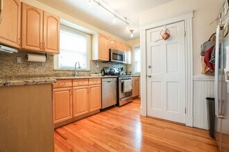 59 Goodenough St, Unit 1 in Boston, MA - Building Photo - Building Photo